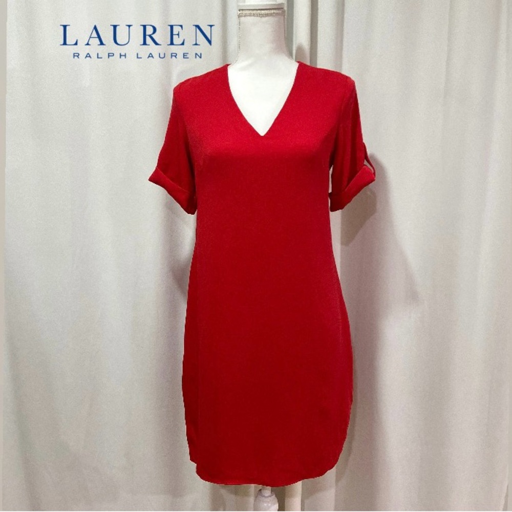 Elegant Red Ralph Lauren Shift Dress – Versatile & Timeless